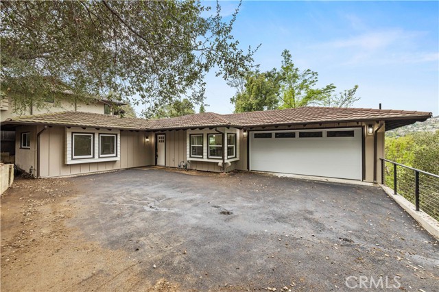 Property photo of 3476 Linda Vista RD