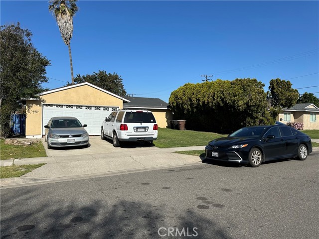 Property photo of 1207 N Siesta ST