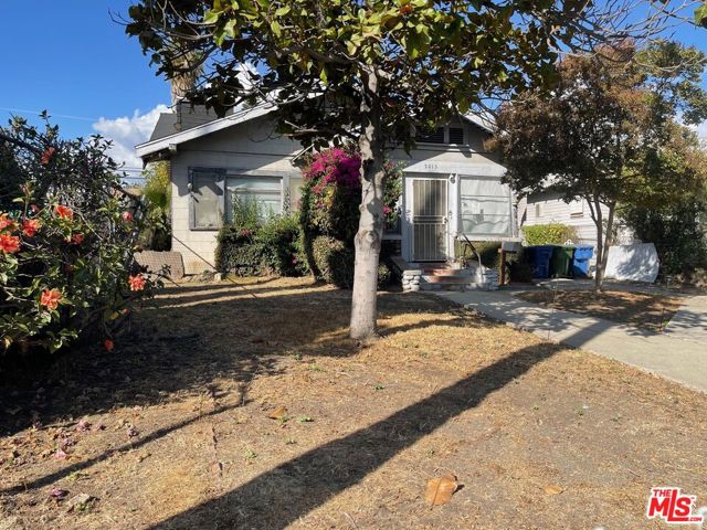 Property photo of 5013 N Huntington DR