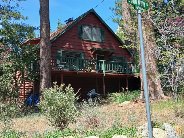 Property photo of 55160 John Muir RD