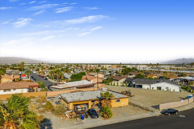 Property photo of 590 W Avenida Cerca