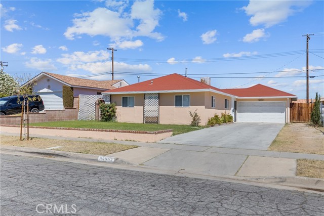 Property photo of 38953 Foxholm DR