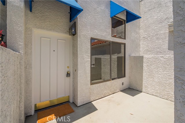 Property photo of 623 Park Shadow CT