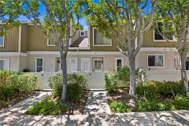 Property photo of 101 Abbeywood LN