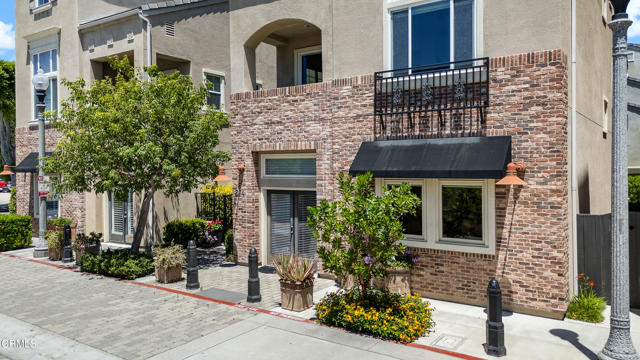 Property photo of 274 S Prospect AV