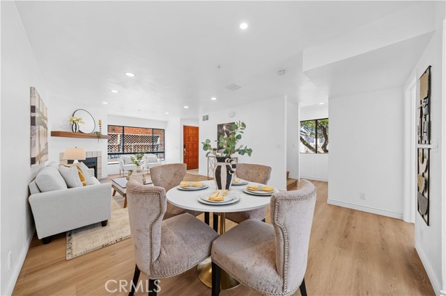 Property photo of 105 S Marguerita AV