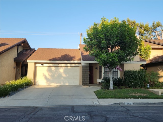 Property photo of 142 Windermere LN