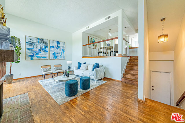 Property photo of 1045 Walnut Grove AV