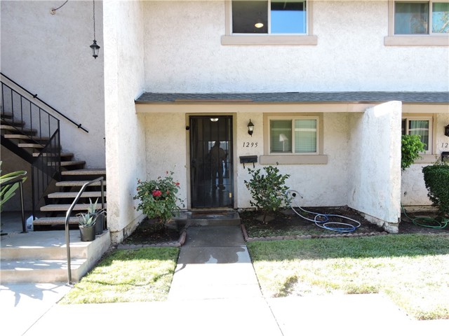 Property photo of 1295 N Kraemer BL