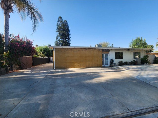 Property photo of 18540 Arminta ST