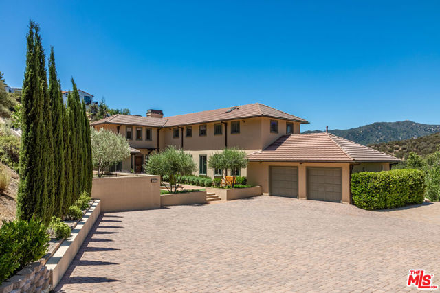 Property photo of 1045 Cold Canyon RD