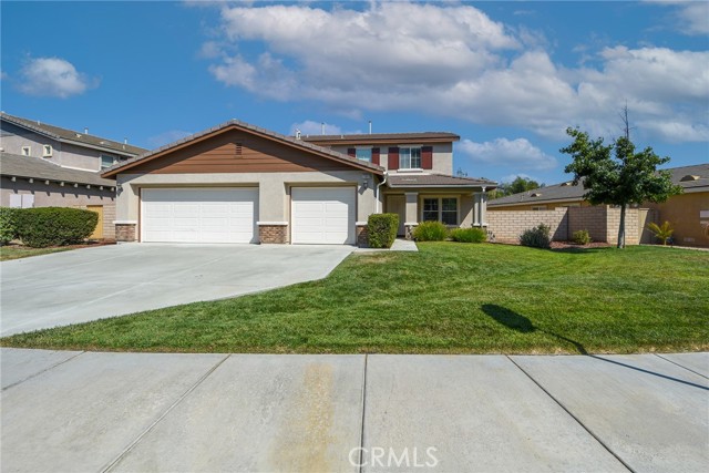 Property photo of 23810 Cheyenne Canyon DR