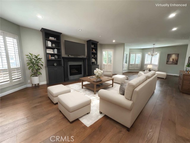 Property photo of 10409 Riverside DR