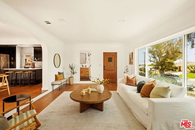 Property photo of 4313 W 59th ST