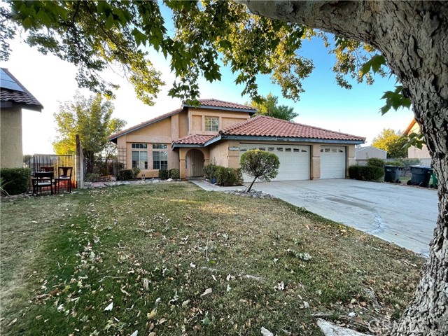 Property photo of 44365 Nolina CR