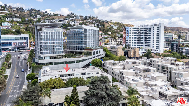 Photo of 1228 N La Cienega Bl