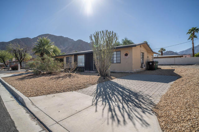 Property photo of 77643 Temecula