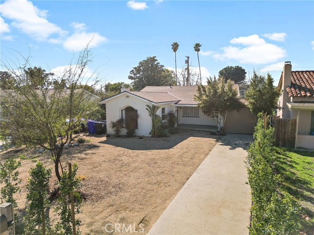 Property photo of 2872 N Stoddard AV