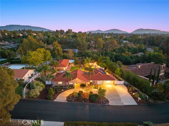 Property photo of 40340 Calle Torcida