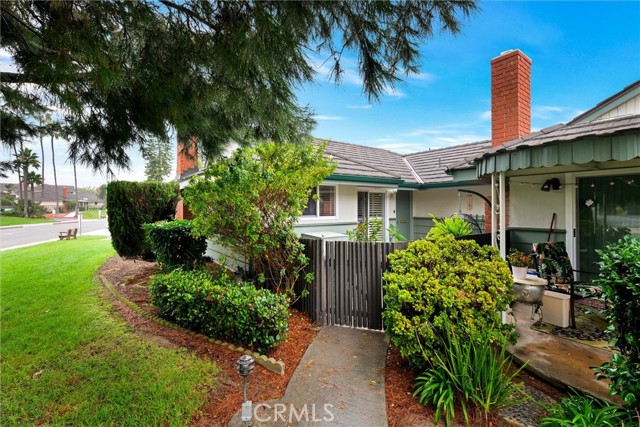 Property photo of 22736 Nadine CR