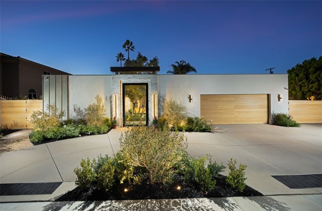 Property photo of 1717 Irvine AV