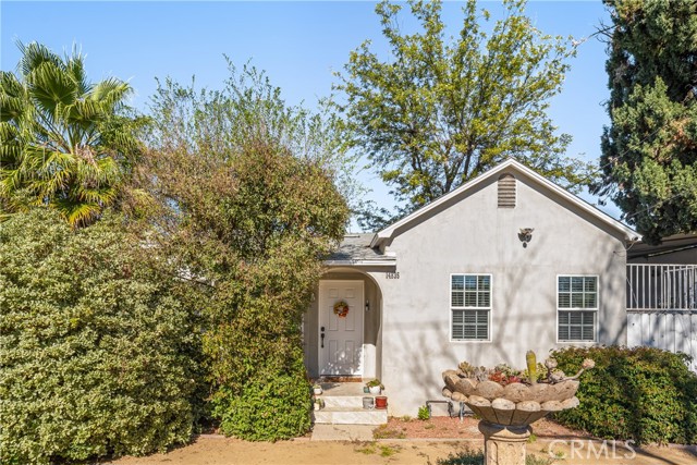 Property photo of 14835 Kittridge ST