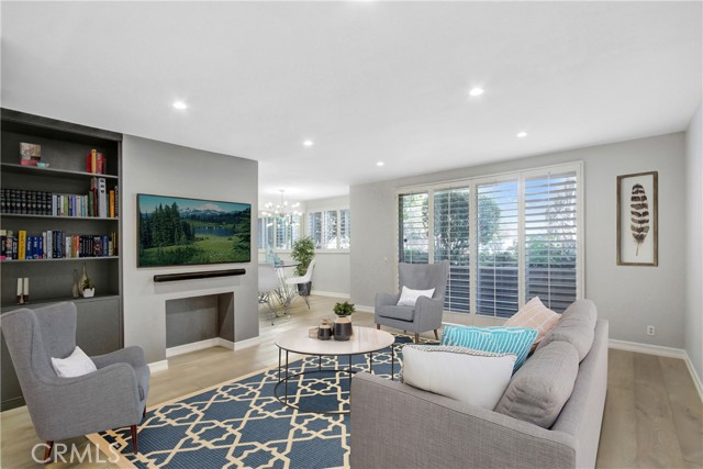 Property photo of 4949 Genesta AV