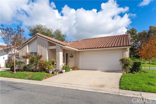 Photo of 27735 Via Rodrigo