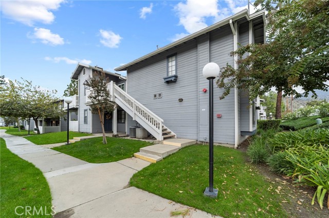 Photo of 202 Evergreen Ct