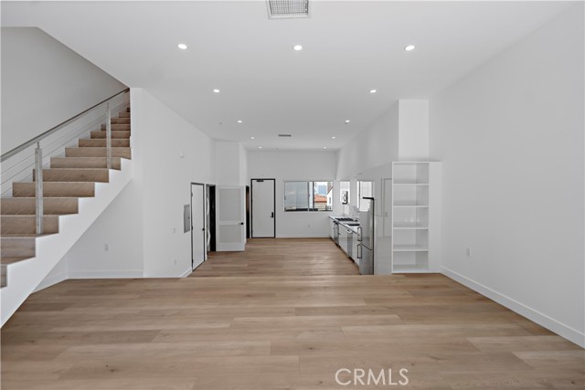 Property photo of 957 Figueroa Terrace