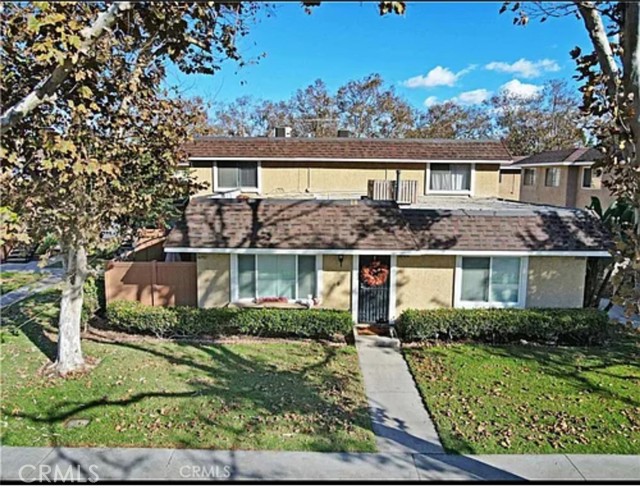 Photo of 16902 Chaparral