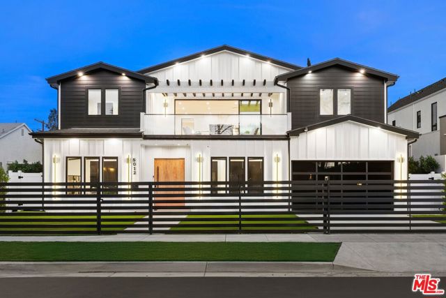 Photo of 5012 Enfield Av