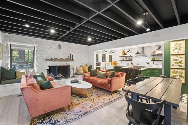 Property photo of 252 Crest Circle Drive