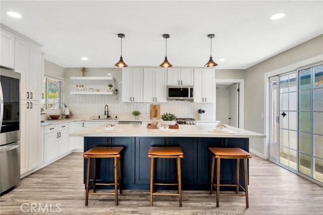 Property photo of 587 Traverse DR