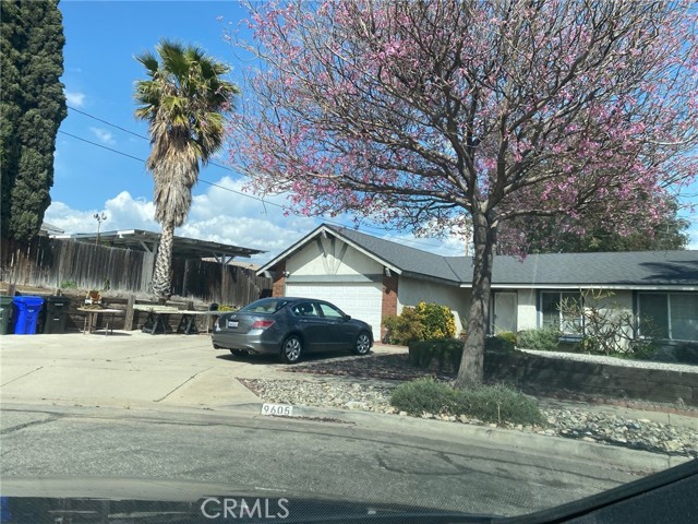 Property photo of 9605 Emerald CT