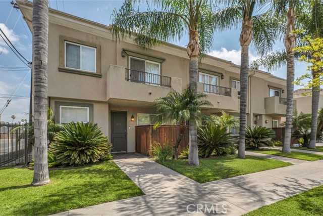 Property photo of 7132 Farralone AV
