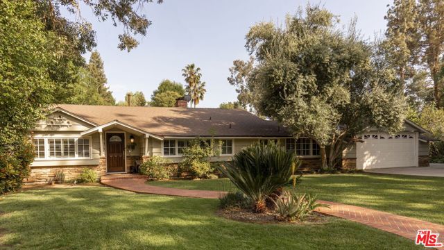 Property photo of 5124 Calenda DR