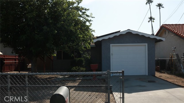 Property photo of 648 S Vernon AV