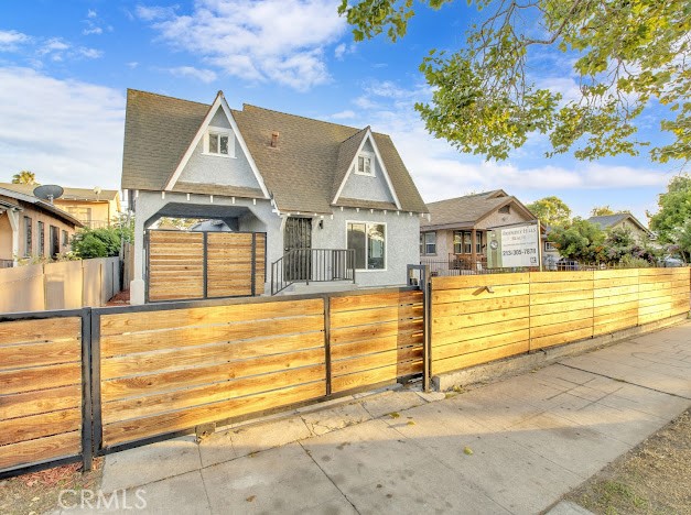 Property photo of 1438 W 69th ST
