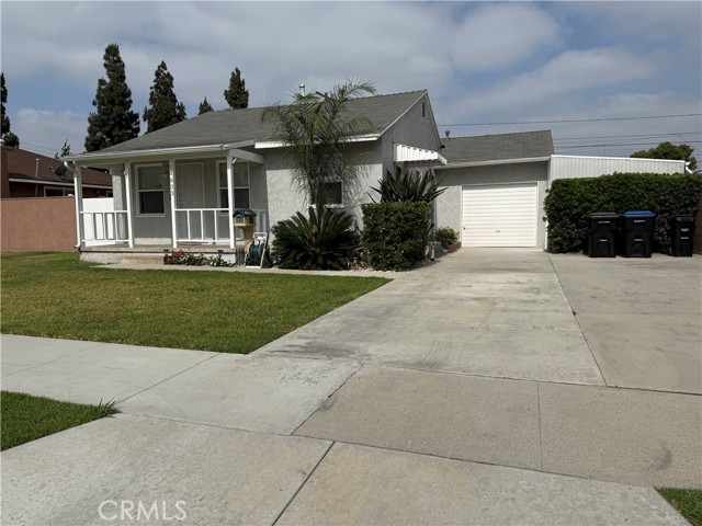 Property photo of 14833 Dalwood AV