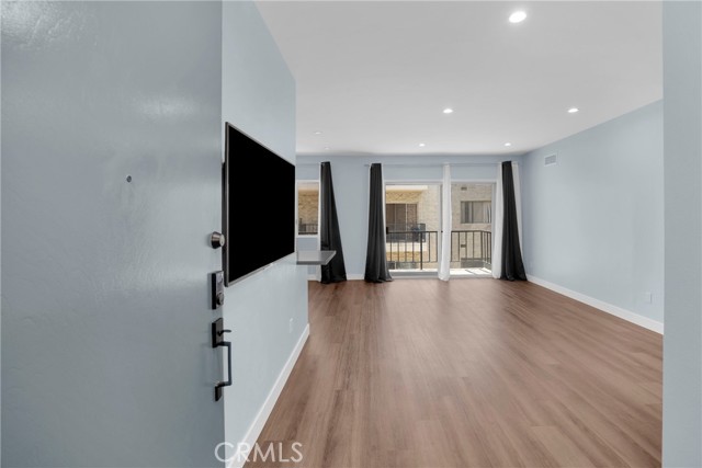 Property photo of 1115 S Elm DR