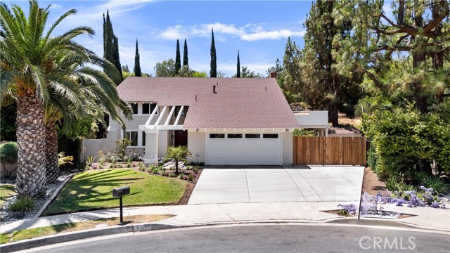 Property photo of 5128 E Cerritos DR