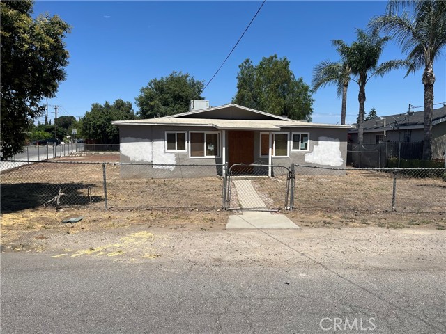 Property photo of 10976 Bushnell AV