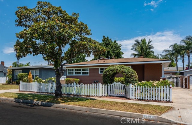 Property photo of 3624 Woodruff AV