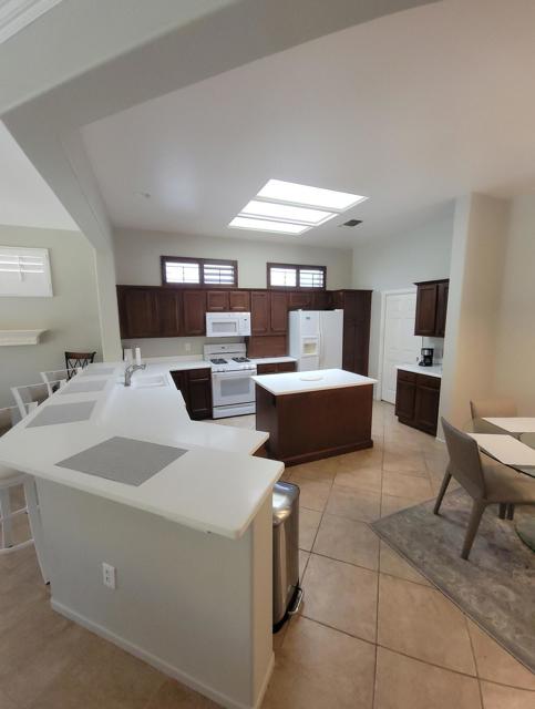Property photo of 37391 Skycrest RD