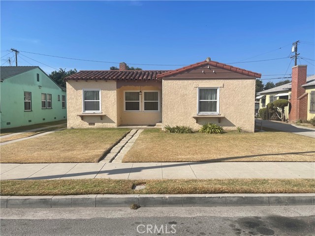 Property photo of 1215 N Chester