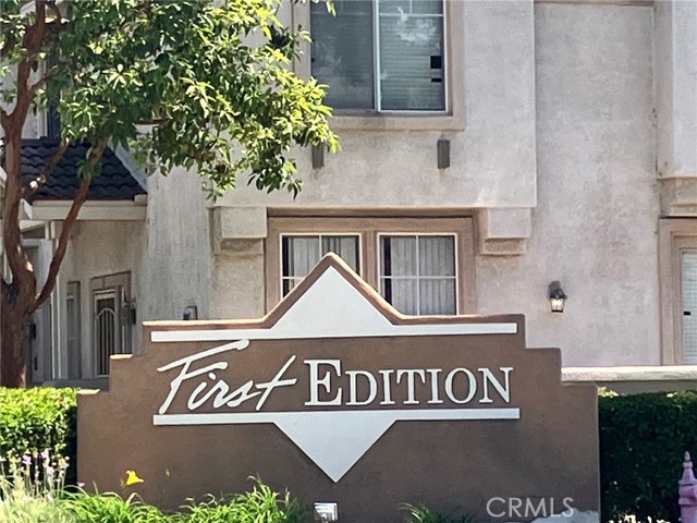 Property photo of 1044 N Turner AV