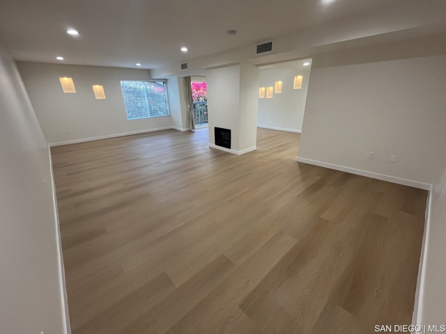 Property photo of 7505 Hampton AVE