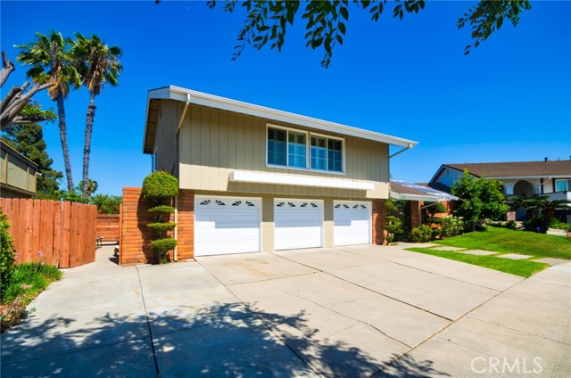 Property photo of 2108 Via Caliente