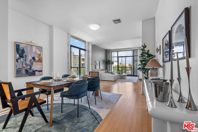 Property photo of 3223 W 6th ST